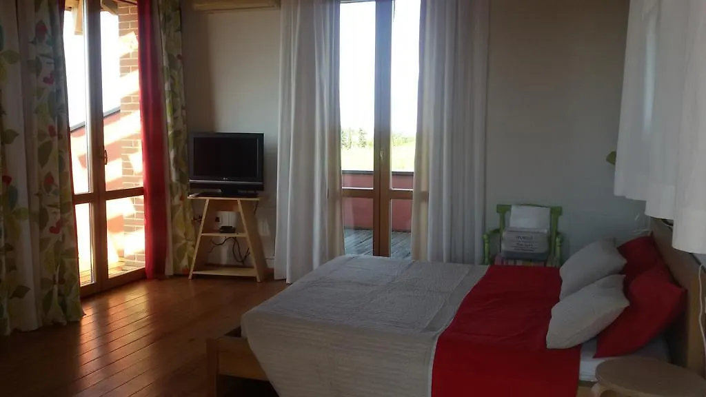 Villa Vinivo Vergiano 0*, Rimini Italien